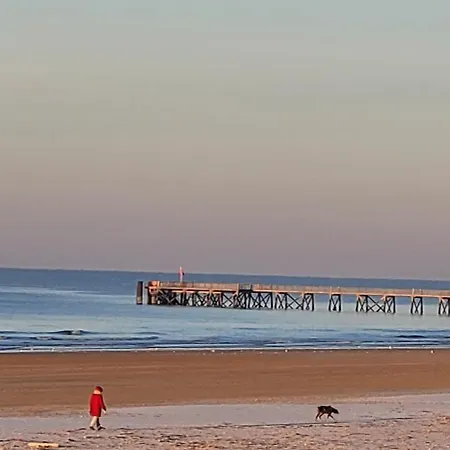 Le Lido アパート